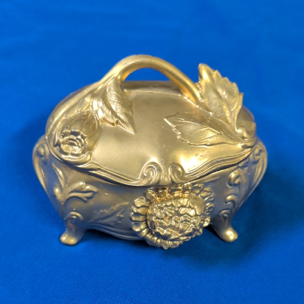 Vintage Gold Decorative Jewelry Trinket Box #122